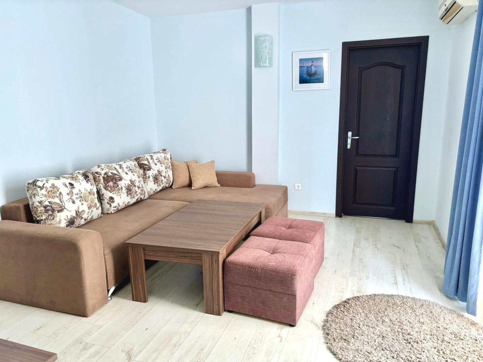 Family Hotel Regata Pomorie Exterior photo